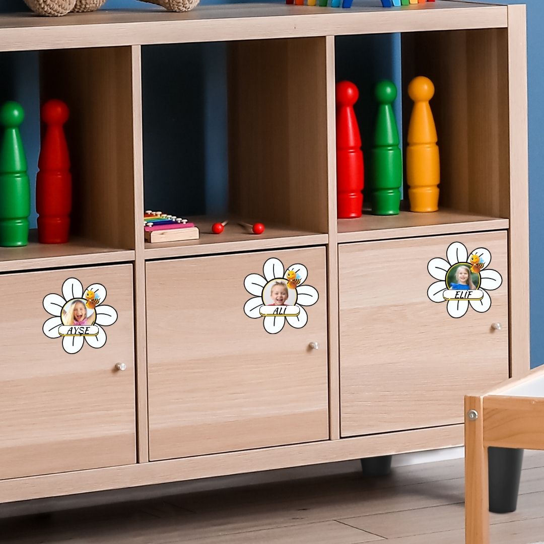 ÖĞRENCİ YAKA VE DOLAP İSİM KARTLARI 02 40'lı Paket