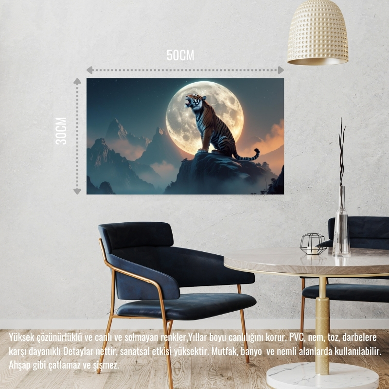 KAPLAN SİSLİ BİR DAĞDA AYA KÜKRÜYOR 01 ÇERÇEVESİZ 50X30 CM PVC TABLO