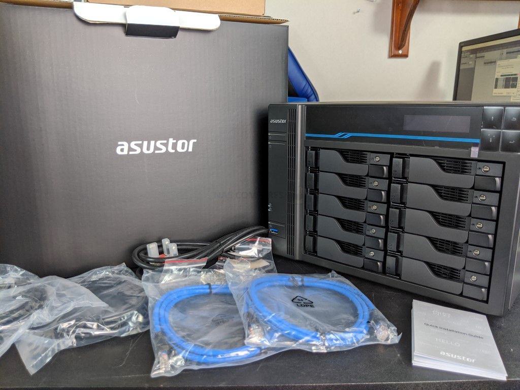 AS-6510T ASUSTOR 10 YUVALI NAS CIHAZI