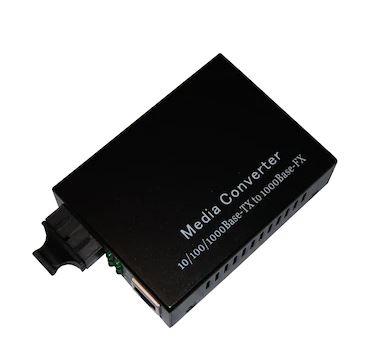 URANIUM 4020 10/100/1000 SM SC 20KM MEDIA CONVERTER